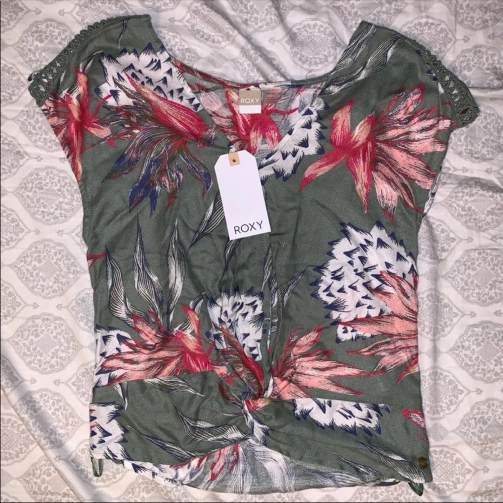 Roxy Tucson Colors Twist Crop Top New with tags.
